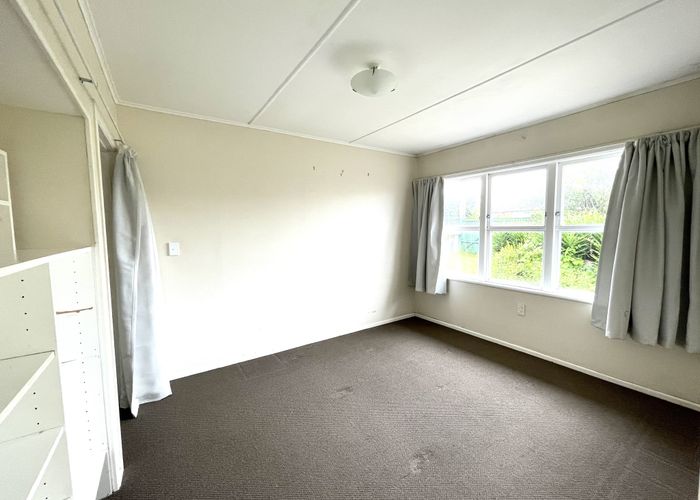  at 139 Tirimoana Road, Te Atatu South, Auckland