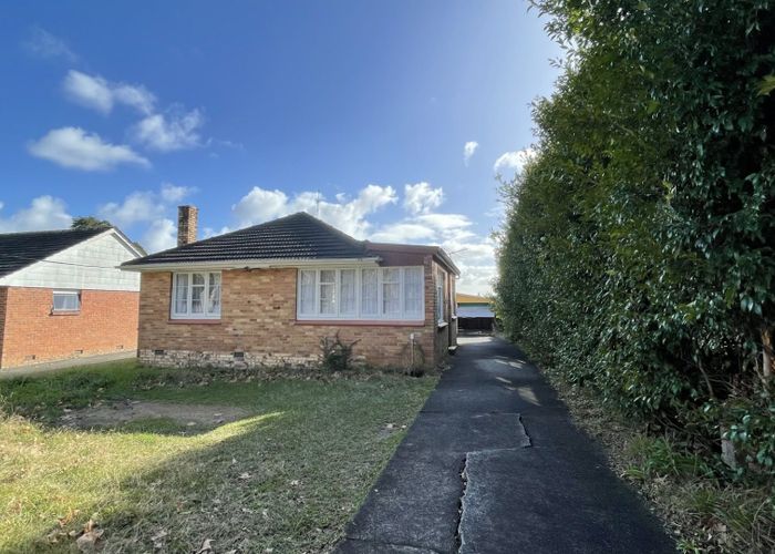  at 67 Seabrook Avenue, New Lynn, Waitakere City, Auckland
