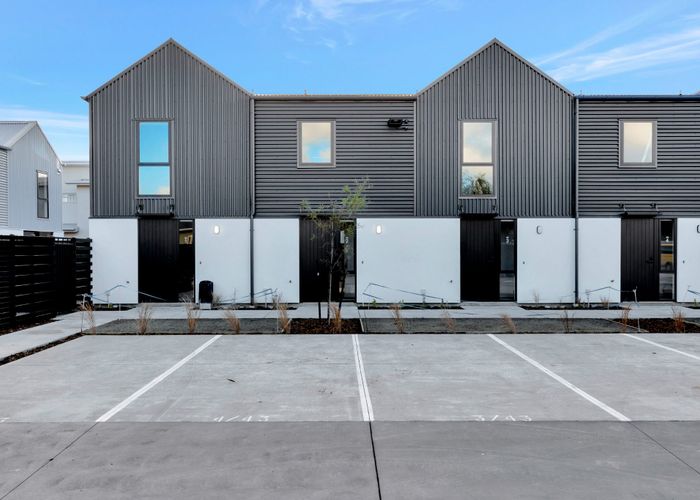  at 1/45 Dickens Street, Addington, Christchurch City, Canterbury