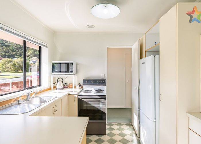  at 1/48 Tawhai Street, Stokes Valley, Lower Hutt
