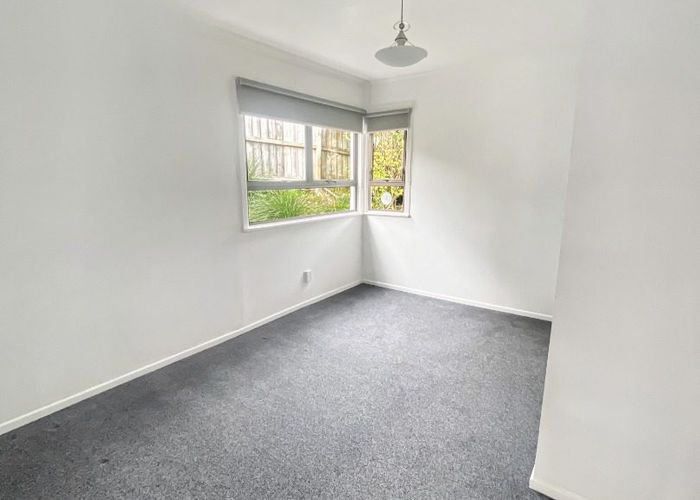  at 448 Beach Road, Murrays Bay, North Shore City, Auckland