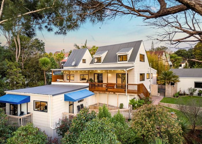  at 46A Houston Place, Bayview, Auckland