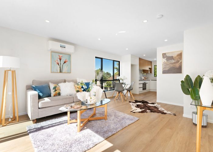  at 35B, D Hereford Street, Te Atatu Peninsula, Waitakere City, Auckland