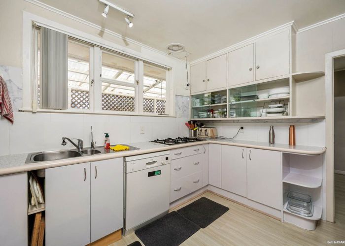  at 19 Boundary Road, Blockhouse Bay, Auckland City, Auckland