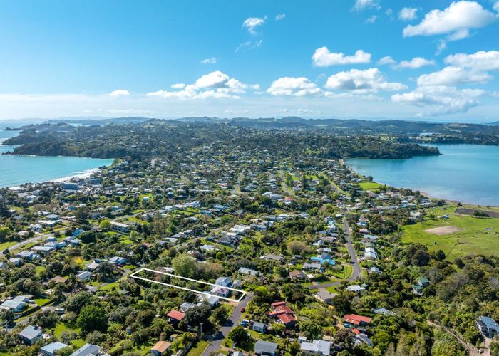  at 8 Tahatai Road, Oneroa, Waiheke Island