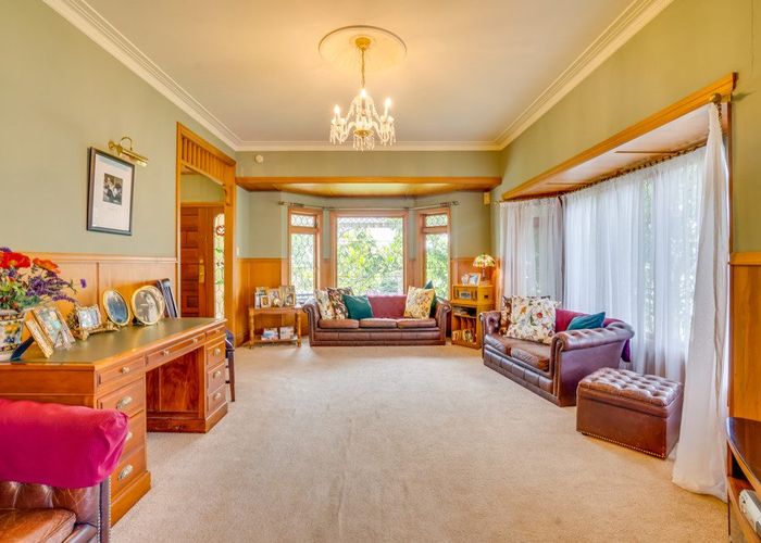  at 34 Te Atatu Road, Te Atatu South, Auckland