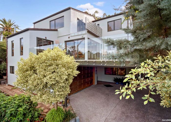  at 80 Warner Park Avenue, Laingholm, Auckland