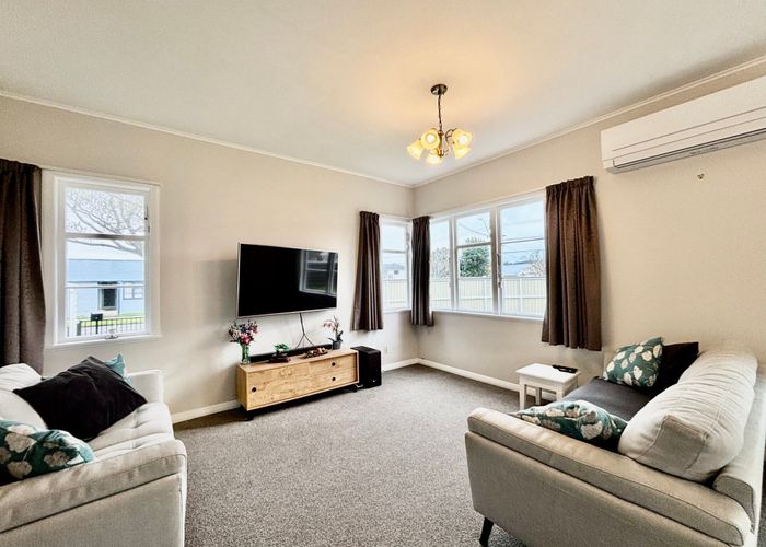  at 1 Russell Street, Waterloo, Lower Hutt, Wellington