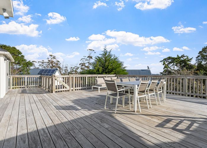  at 7 Vipond Road, Stanmore Bay, Rodney, Auckland