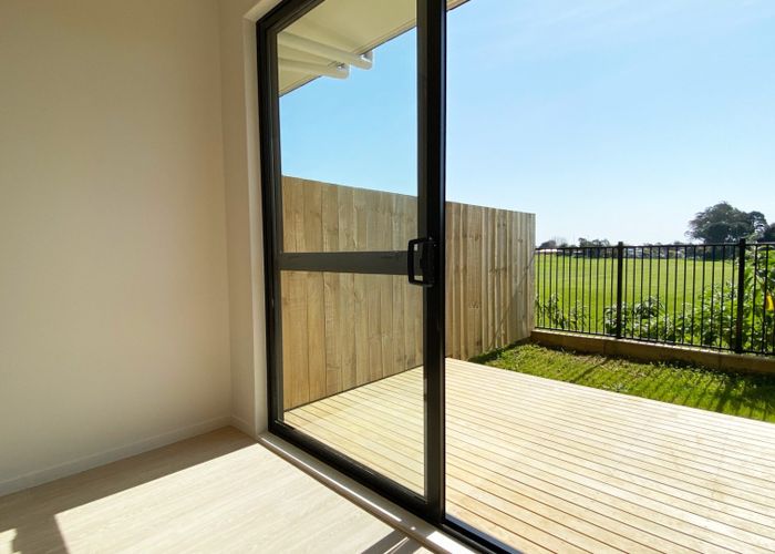  at 13/41 Mangere Rd, Otahuhu, Auckland City, Auckland