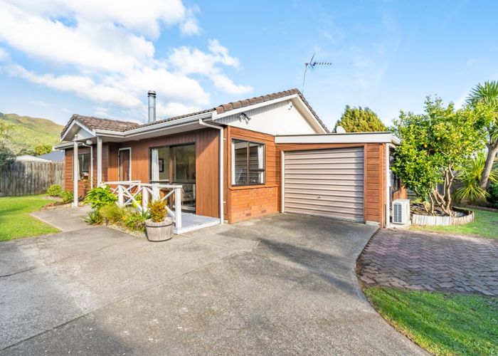 Free property data for 2/20 Trafalgar Street, Waiwhetu, Lower Hutt