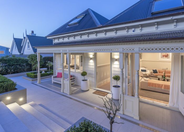  at 21 Arthur Street, Freemans Bay, Auckland