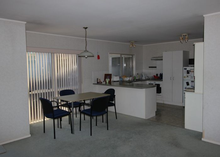  at 67B Bolton Street, Blockhouse Bay, Auckland City, Auckland