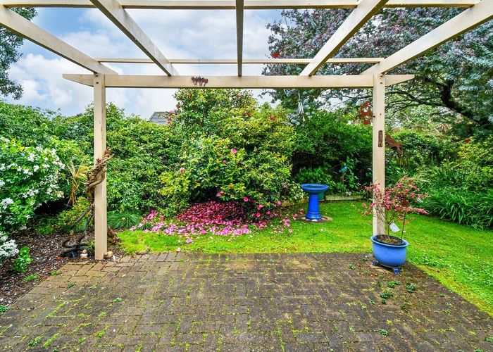  at 46 Blackwood Drive, Wattle Downs, Manukau City, Auckland