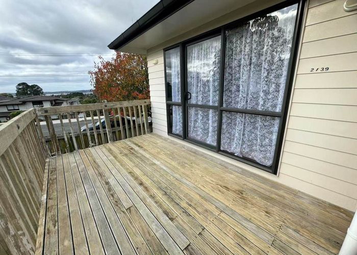  at 2/39A Colwill Road, Massey, Waitakere City, Auckland