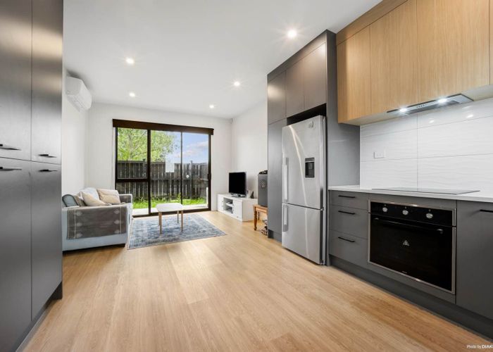  at 85B Pilkington Road, Panmure, Auckland City, Auckland