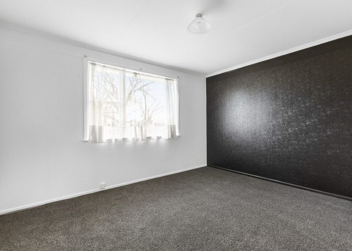  at 2/122 Victoria Avenue, Hokowhitu, Palmerston North, Manawatu / Whanganui
