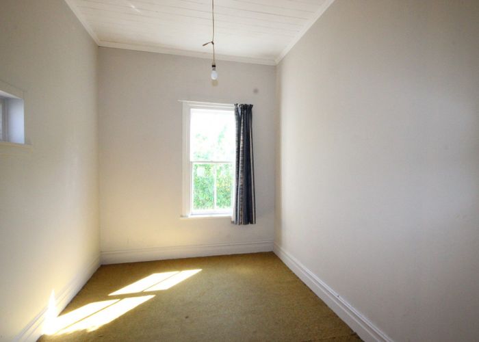  at 8 Rolleston Street, Hokowhitu, Palmerston North, Manawatu / Whanganui