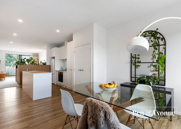  at 8/2 Tahuhu Road, Mount Wellington, Auckland City, Auckland