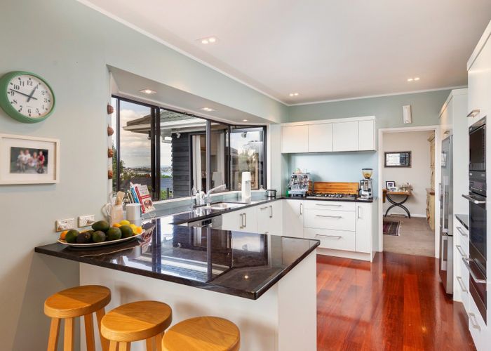  at 303 Riddell Road, Glendowie, Auckland
