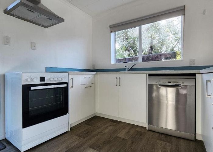  at 2/72 Cumberland Street, Welbourn, New Plymouth, Taranaki