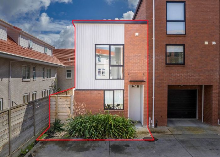  at 12/1797 Great North Road, Avondale, Auckland