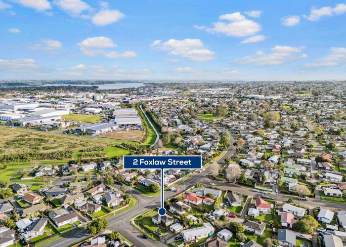  at 2 Foxlaw Street, Randwick Park, Auckland