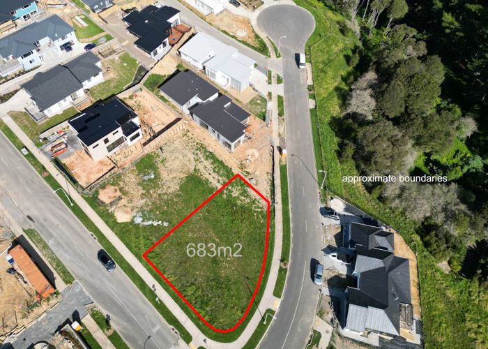  at 10 Arthur Wright Place, Maraetai, Auckland