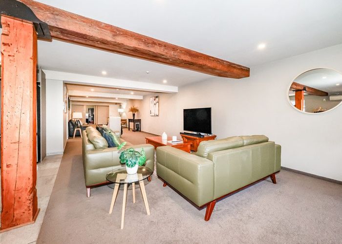  at 1/2 Manor Place, Dunedin Central, Dunedin
