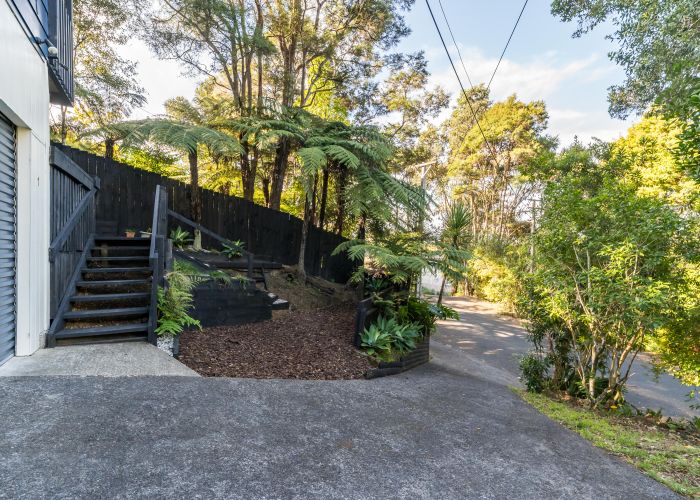  at 1/9 Selwyn Avenue, Glen Eden, Auckland