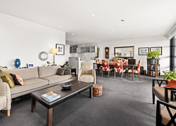  at 210/7 Humber Street, Pandora, Napier