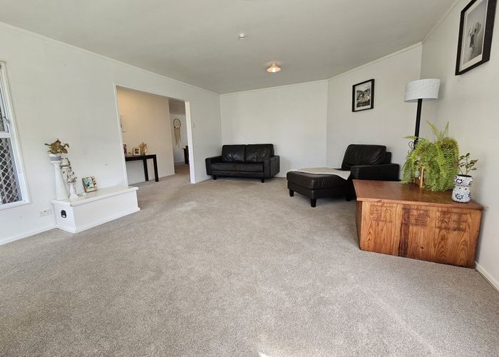  at 63A Beach Road, Pahurehure, Papakura, Auckland
