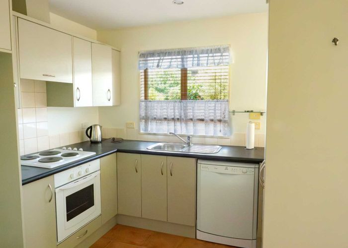  at 11/25 Tilford Street, Woolston, Christchurch City, Canterbury