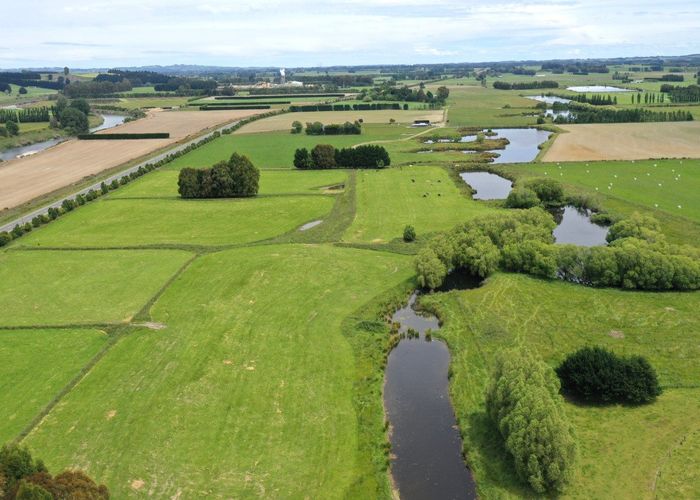  at 15 Glencoe Highway, Mataura, Gore, Southland