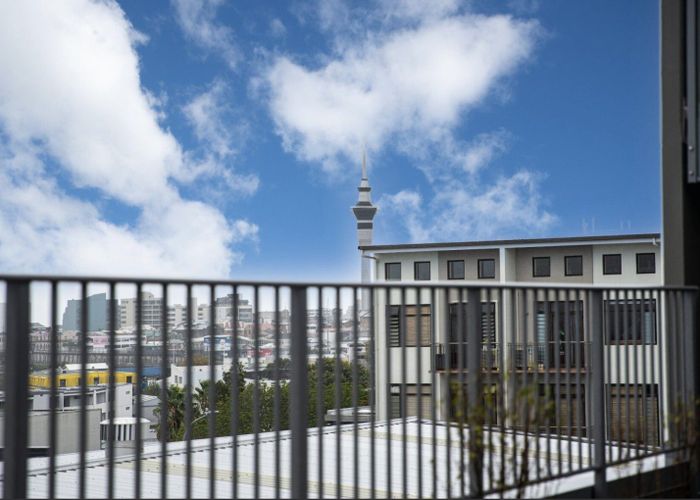  at 21 Virginia Avenue East, Eden Terrace, Eden Terrace, Auckland City, Auckland