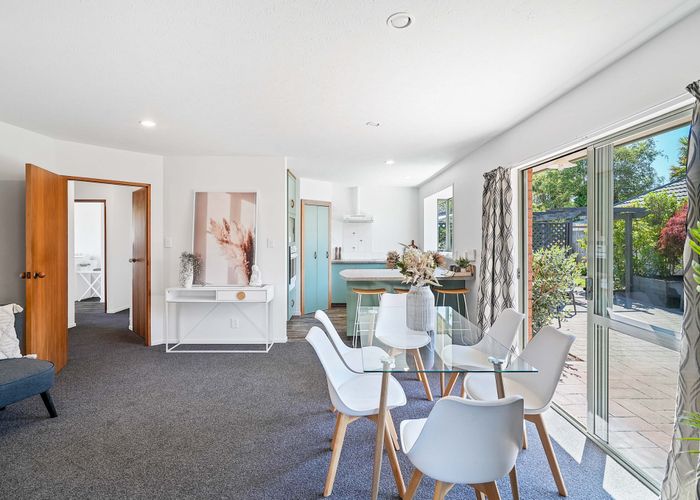  at 10 Mull Place, Broomfield, Christchurch