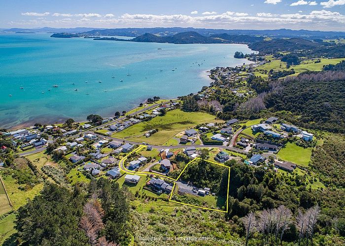 For sale 16 Tiaho Place, McLeod Bay, Whangarei, Northland homes.co.nz