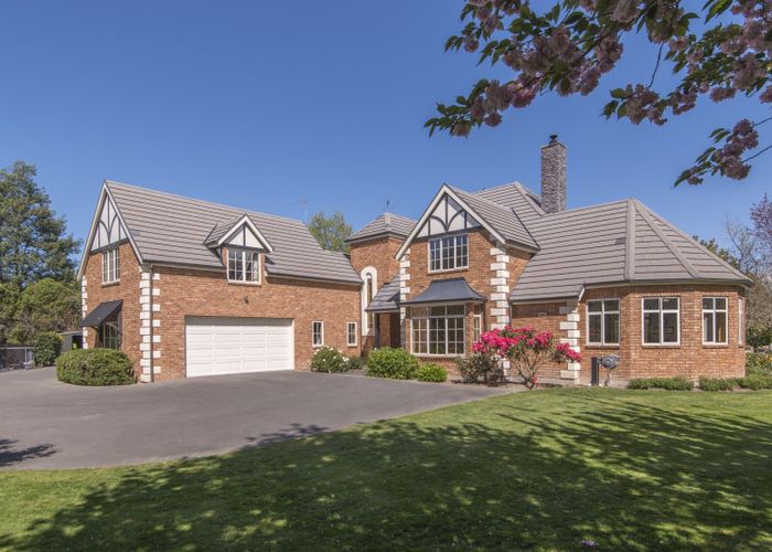  at 698 Waterholes Road, Christchurch