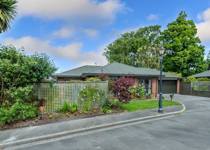  at 8 Saskia Lane, Somerfield, Christchurch