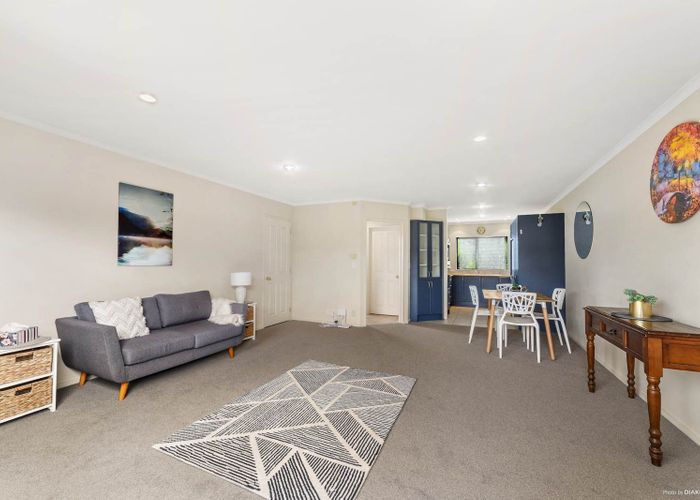  at 9/102 Greenhithe Road, Greenhithe, North Shore City, Auckland