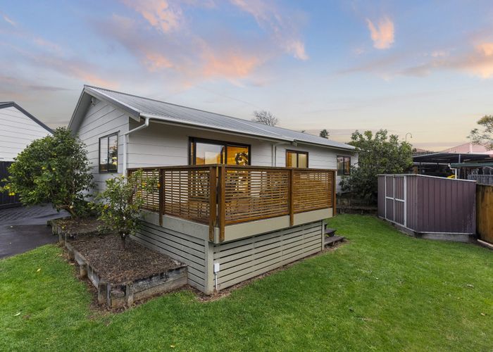  at 30 Bluewater Place, Wattle Downs, Auckland