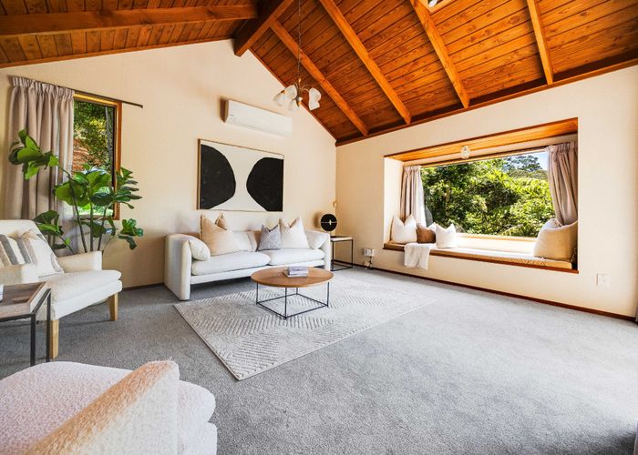  at 163 Browns Bay Road, Browns Bay, North Shore City, Auckland