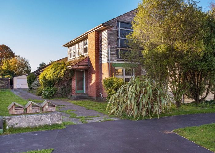  at 1/11 Bradshaw Terrace, Riccarton, Christchurch