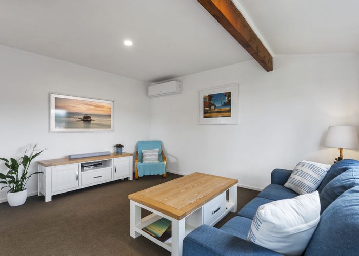  at 2/7 Ranch Avenue, Beach Haven, North Shore City, Auckland