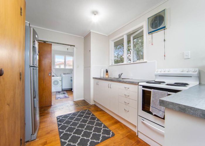  at 9A & 1/9A Ribblesdale Road, Henderson, Waitakere City, Auckland