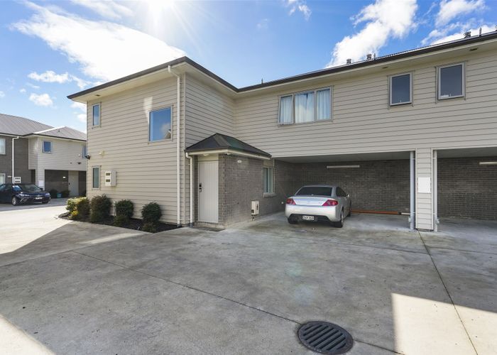  at 1/47 Helena Road, Hillcrest, Hamilton