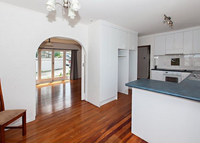  at 5A Caronia Crescent, Lynfield, Auckland