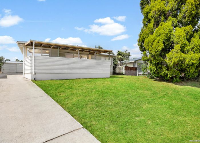  at 56 Riverpark Crescent, Henderson, Auckland