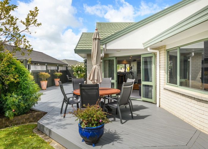  at 9 Montana Way, Milson, Palmerston North