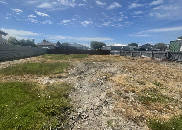  at 43 Tanner Street, Grasmere, Invercargill